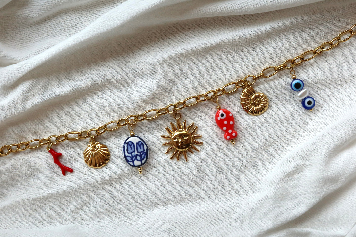 Collier Mira