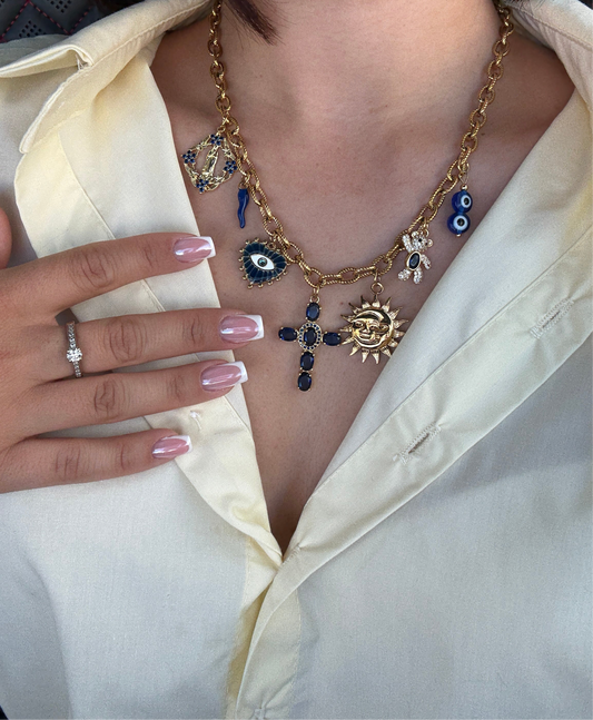 Collier Sarah